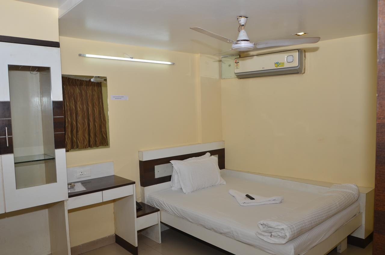 Da Casa Business Hotel Pune Exterior foto