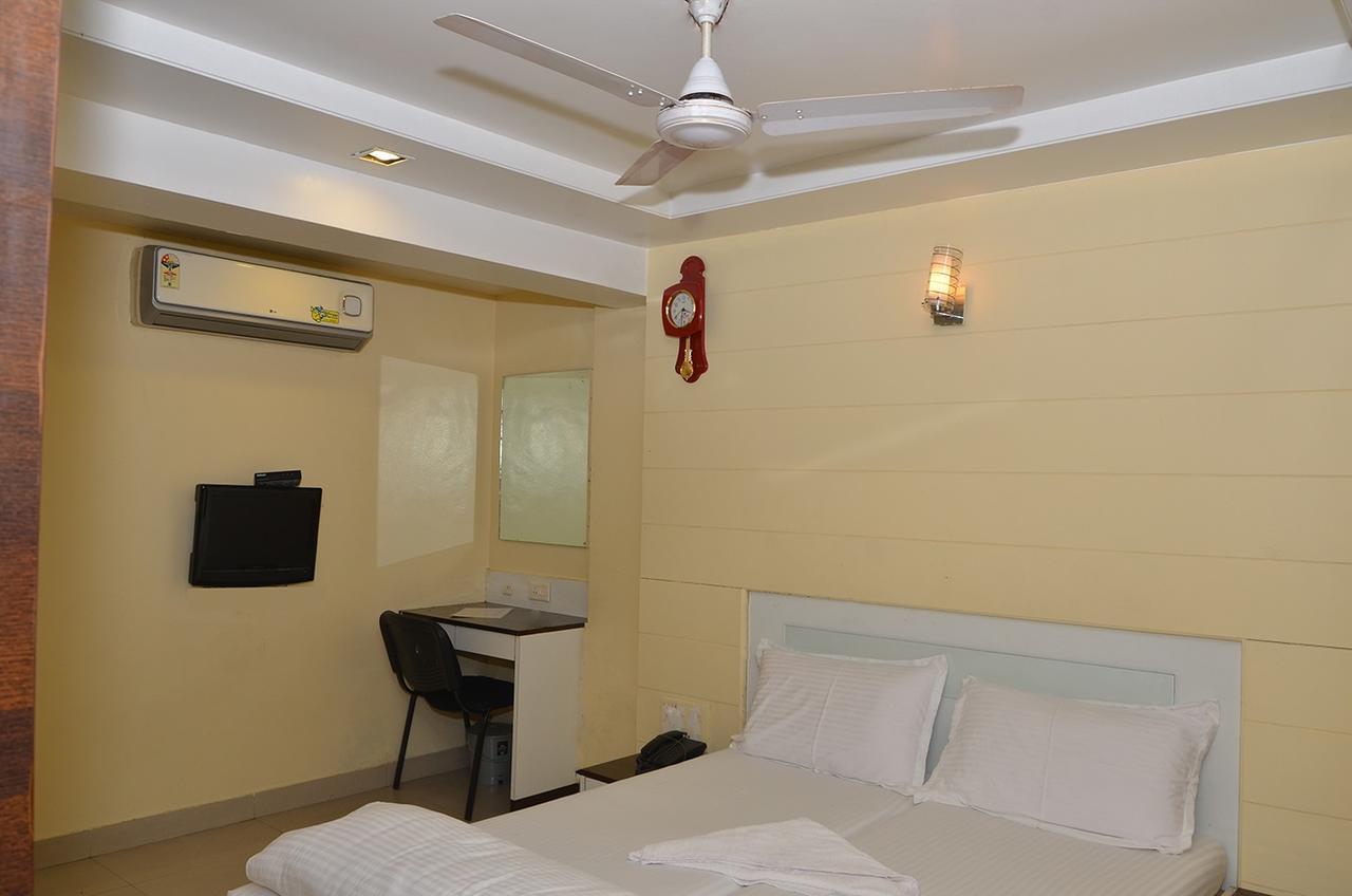 Da Casa Business Hotel Pune Exterior foto